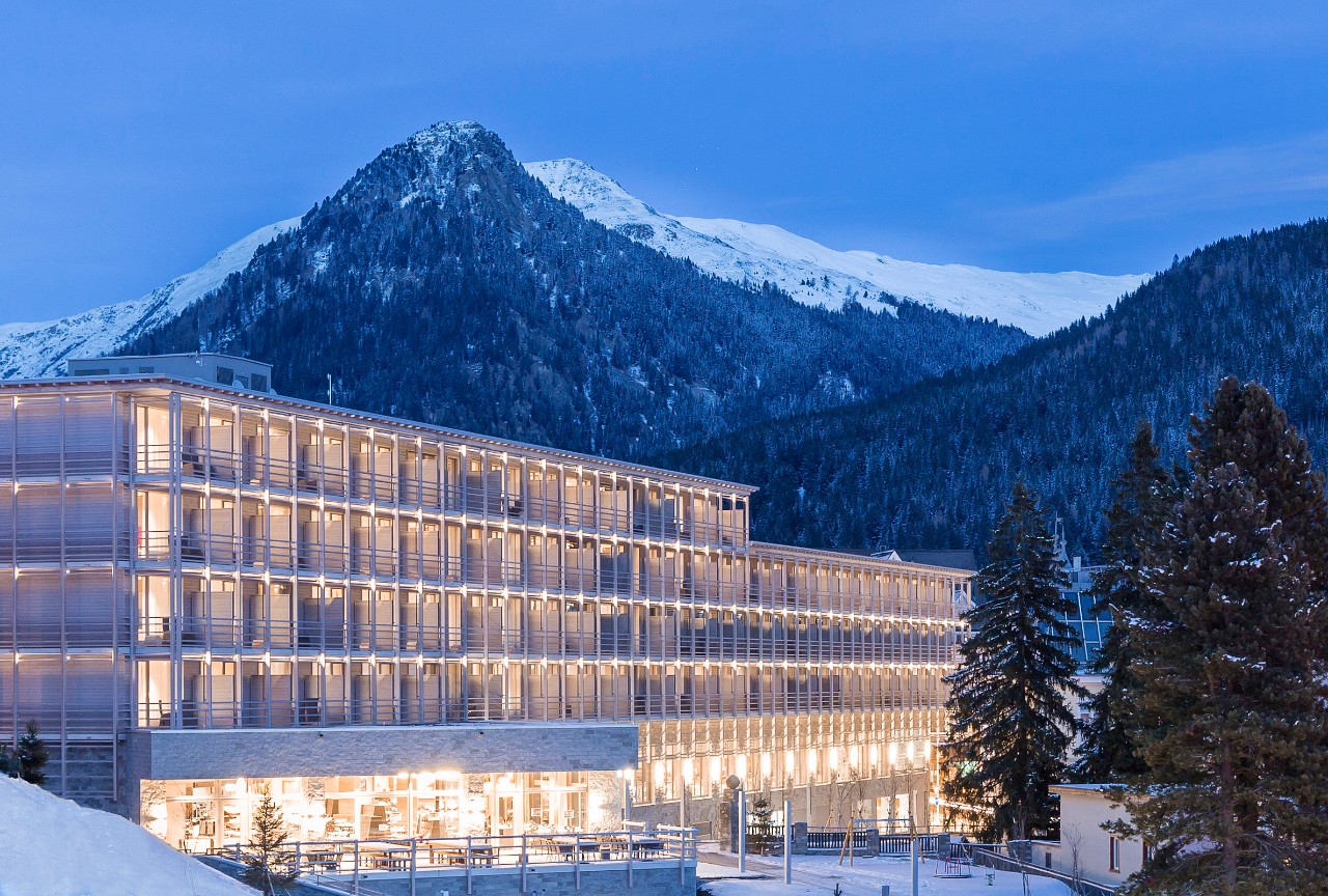 AMERON Swiss Mountain Hotel Davos - Fassade Winter-0557